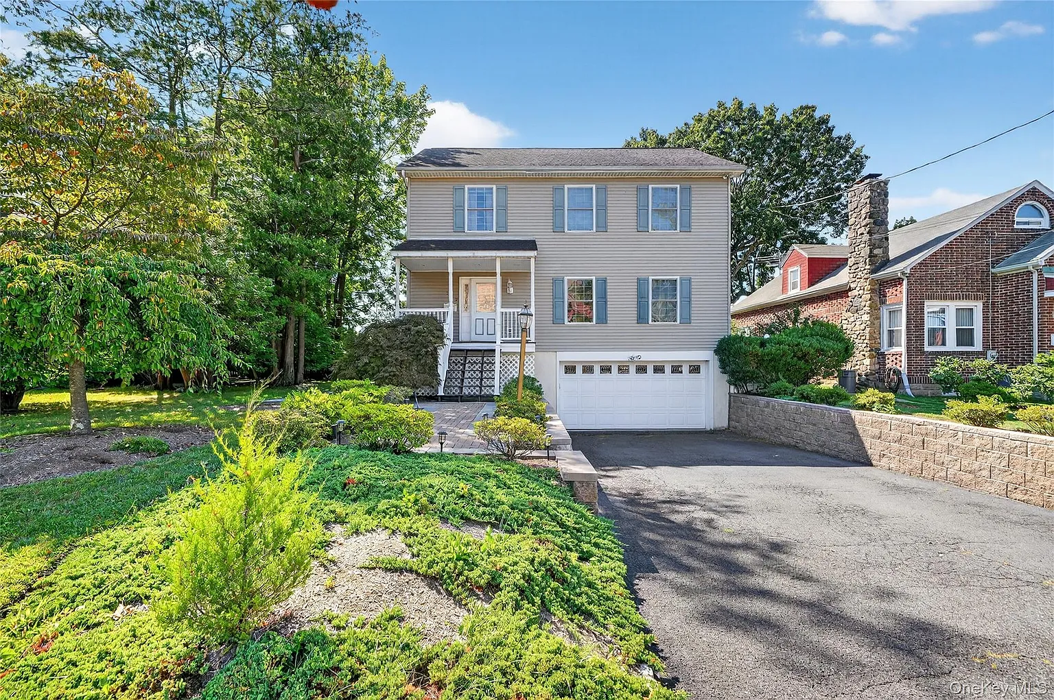 209 Neuton Avenue photo 1