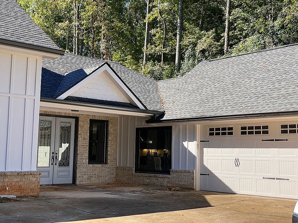 2nd image of 910 Kingridge Ct
