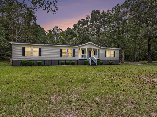 261 Rogers Rd, Saint Stephen, SC 29479
