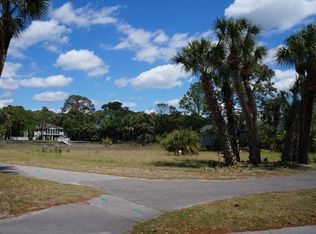 379 Tarpon Blvd, Fripp Island, SC 29920