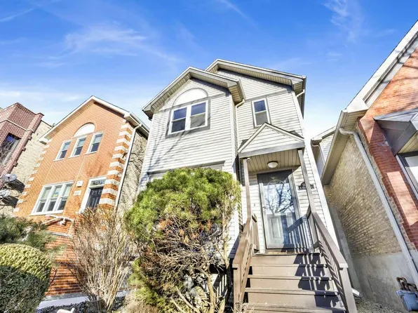 1307 N Oakley Blvd, Chicago, IL 60622