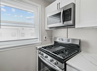 Winchester Walk, Philadelphia, PA 19152