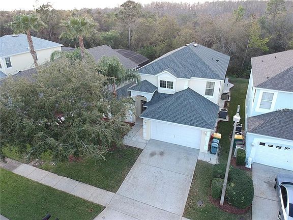 2nd image of 1053 Lake Berkley Dr