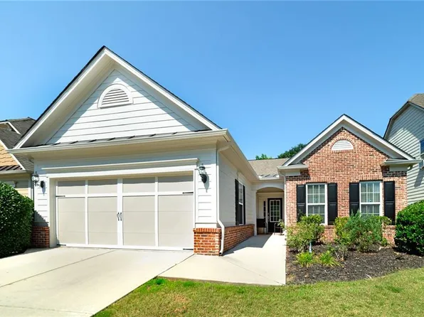 212 High Court Way, Locust Grove, GA 30248
