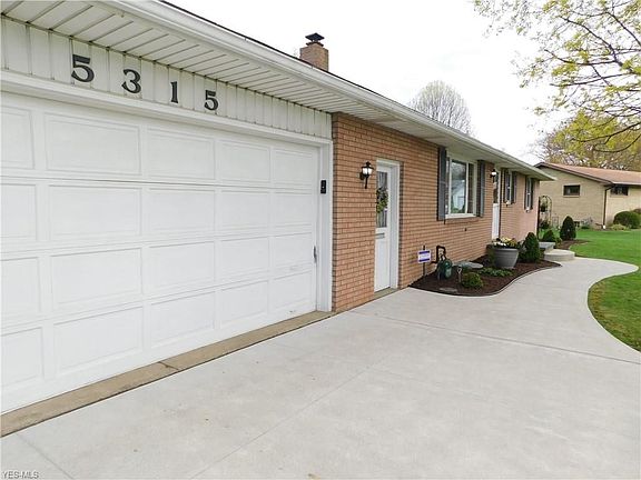 2nd image of 5315 Glenhaven Ave