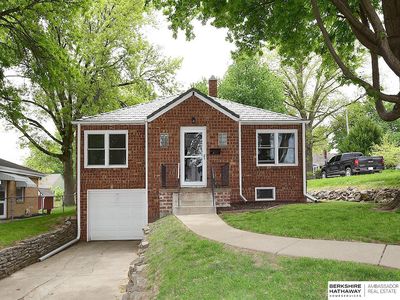3911 Castelar St, Omaha, NE, 68105