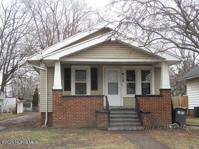 1st image of 415 Mayberry St