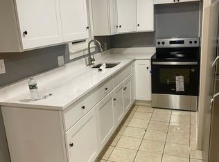 3 Mount Pleasant St APT 1, Worcester, MA 01610