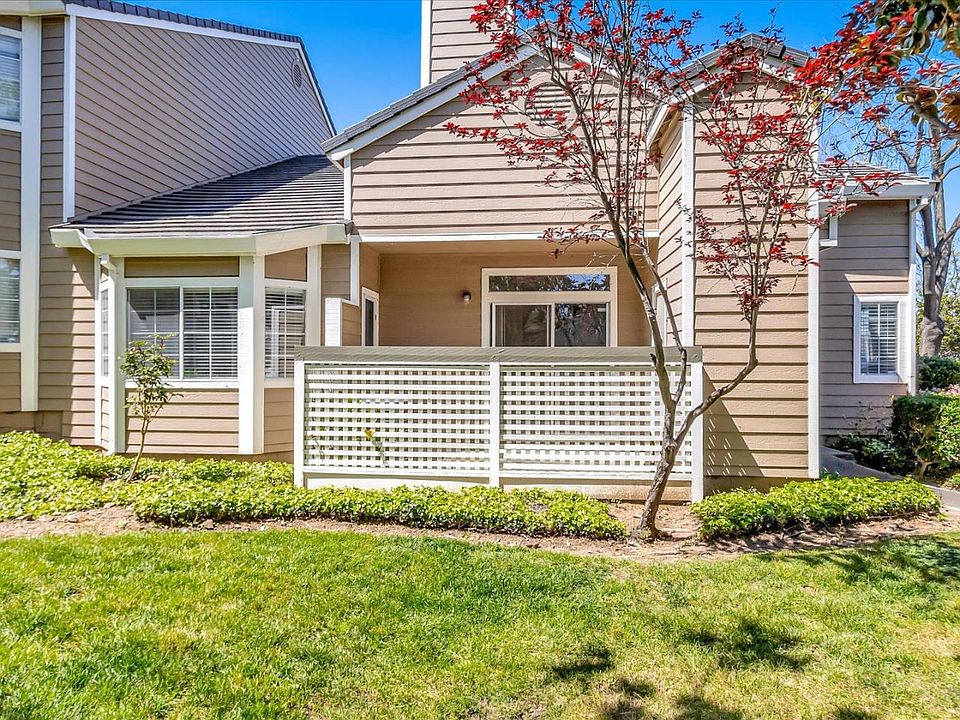 1st image of 5916 Bridgeport Lake Way