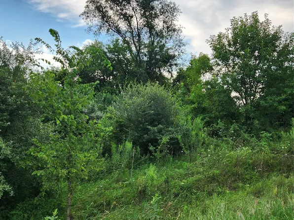 High View Dr, Knoxville, IA 50138
