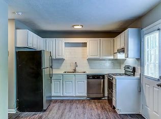 418 Creekview Ct, Scottdale, GA 30079