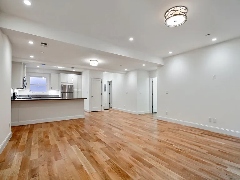 3080 Jackson St #1 — Photo 3