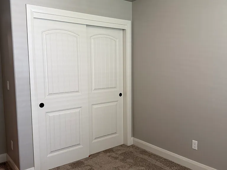 5493 W Los Flores St — Photo 15