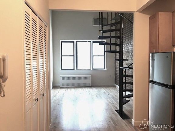 3rd image of 146 5th Ave APT 7B