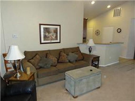 4th image of 6240 Geneva Ln