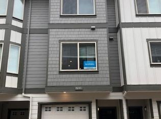 10424 SW Akilean Ter, Portland, OR