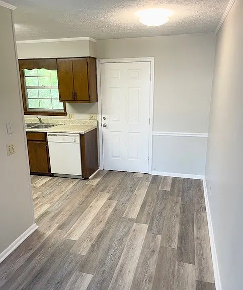 2208 Oleander Dr #1 — Photo 3