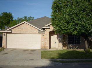 5144 E Rim Rd, Dallas, TX 75211