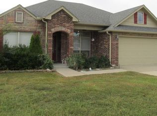 805 SW 23rd St, Wagoner, OK 74467
