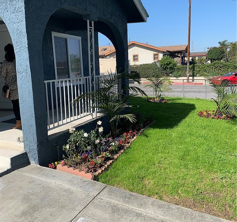 1st image of 20603 Berendo Ave