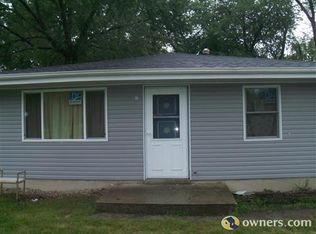 4613 16th St, Hobart, IN 46342