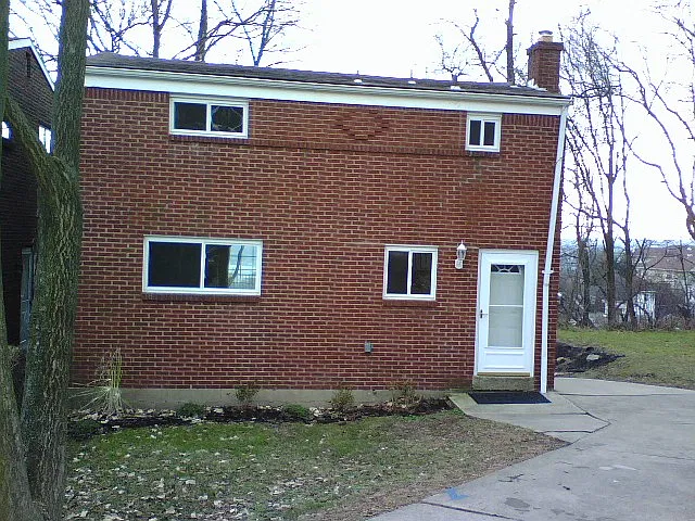 3 bed, 1.5 bath, $2,175 — Photo 1