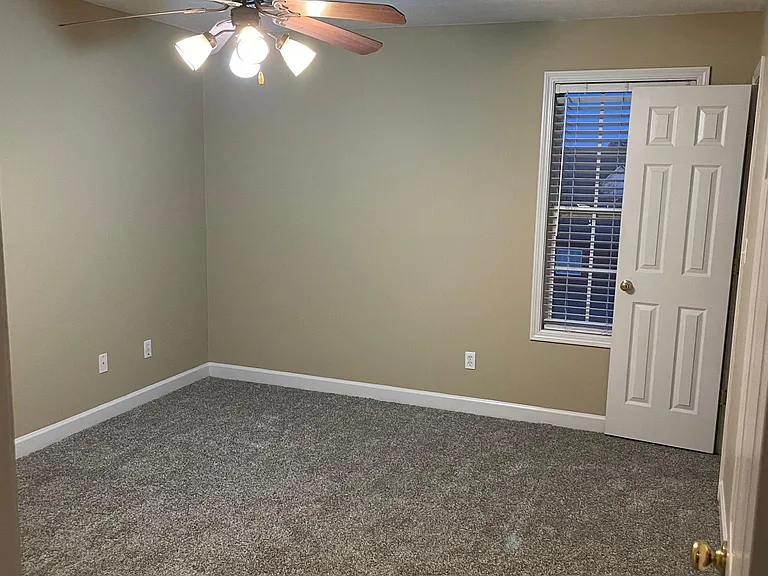 168 Fawn Ridge Dr — Photo 10