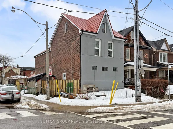 337 Perth Ave, Toronto, ON M6P 3X9