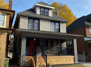 207 Fairleigh Ave S #2, Hamilton, ON L8M 2K6