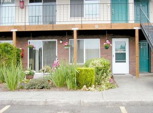 8210 NE 13th Ave #3, Vancouver, WA 98665