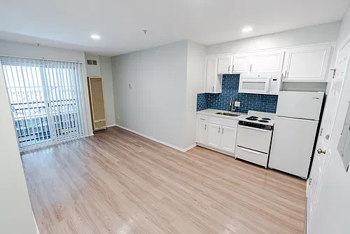 Floor plan 206