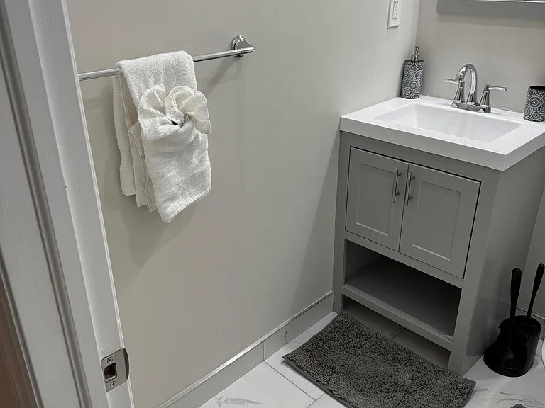 1826 Ridge Ave #1 — Photo 14