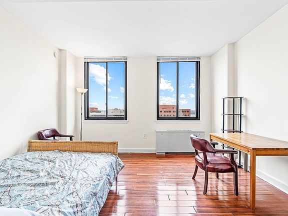 2nd image of 801 N Pitt St APT 616