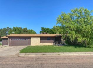 510 S Ellis St, Sublette, KS 67877