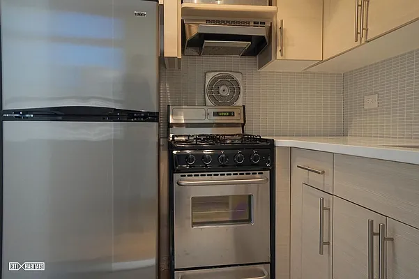 Rented by Citi Habitats | media 27