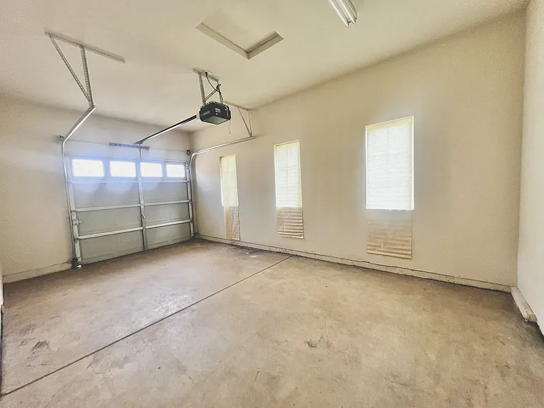 11045 Faber Way — Photo 15