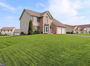13225 Seneca Dr, Waynesboro, PA 17268