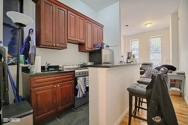 Rented by Citi Habitats | media 13