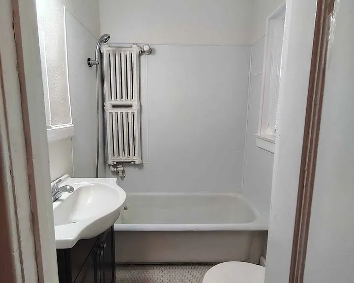 Devonshire Apartments at 1107 Pennsylvania St — Photo 31