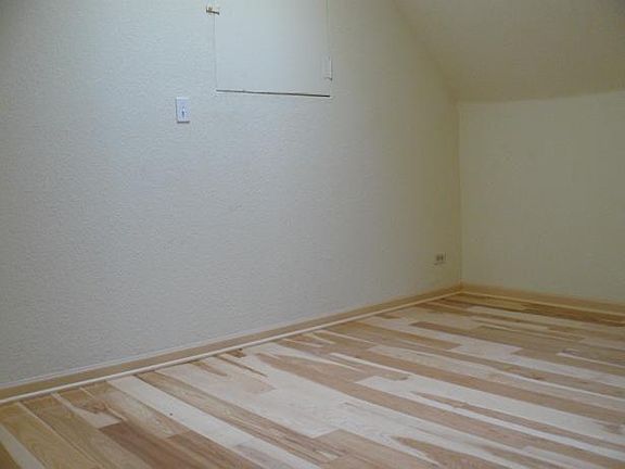 5th image of 120 N Oak Park Ave APT 404
