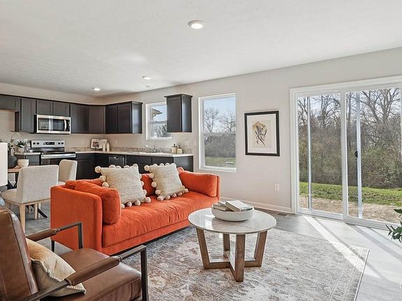 2nd image of 115 Ashburn Way
