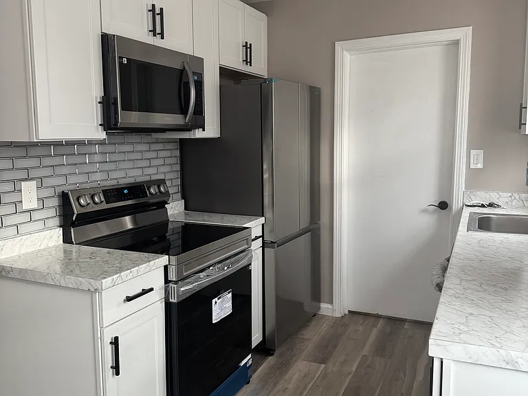 1279 Elmwood Rd #2 — Photo 8