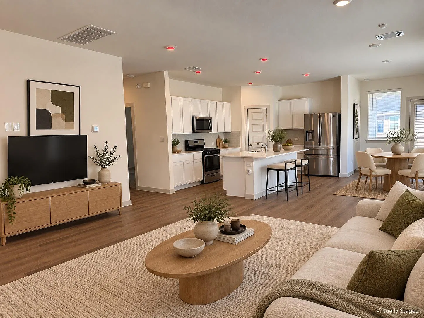 4 bed, 3.0 bath, 2314 sqft, $2,250 — Photo 4