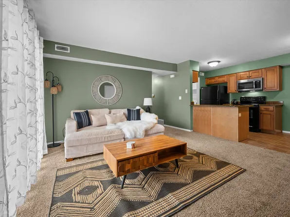 2095 S Main St APT 13, Bountiful, UT 84010