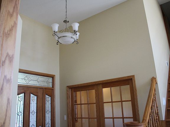 2nd image of 701 Trotter Dr