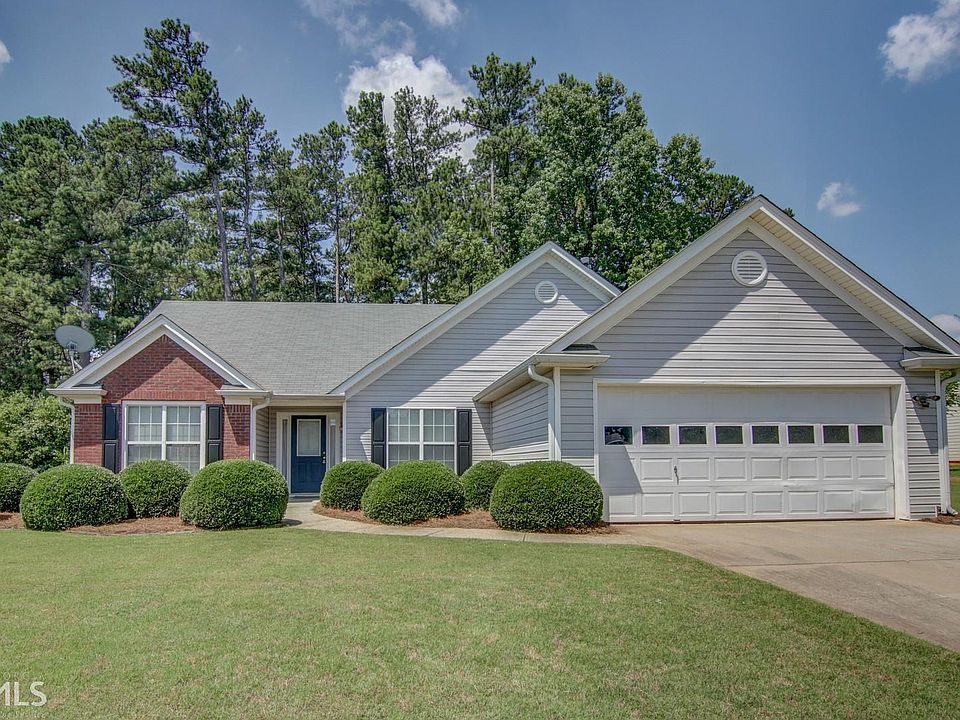 1st image of 310 Sterling Hill Dr