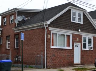 573 Union Ave, Providence, RI 02909