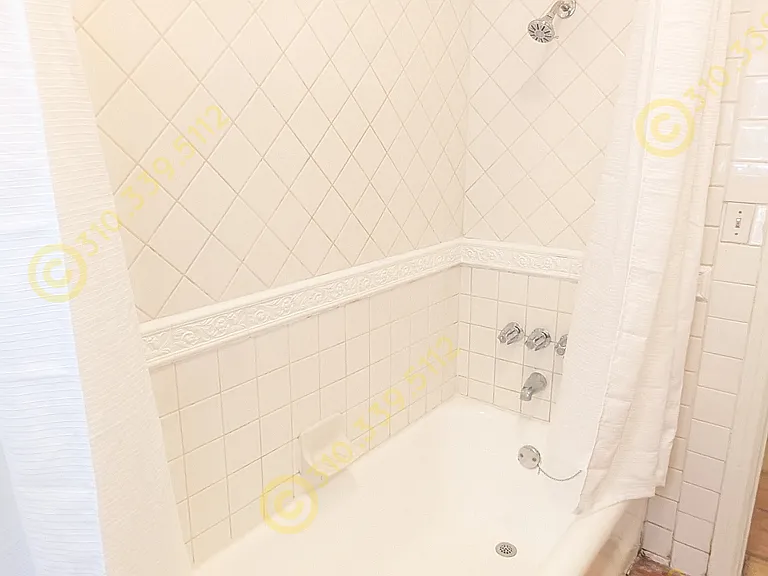 118 S Camden Dr #D — Photo 13