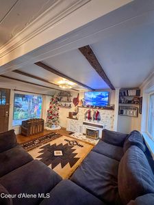 15664 N Spring St, Rathdrum, ID, 83858