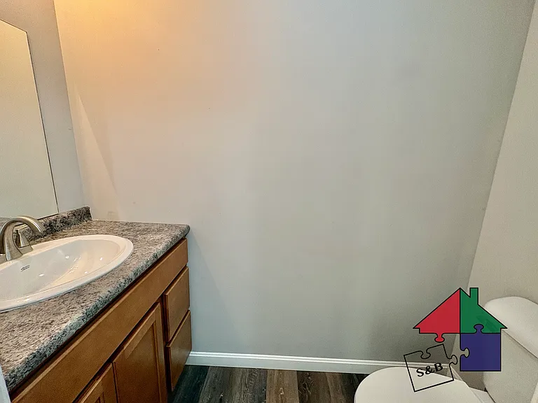 42 Green St #103 — Photo 4
